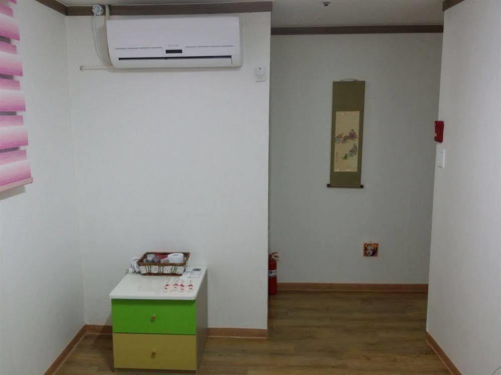 Feliz Guesthouse, Seoul Station 外观 照片